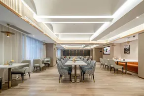 Atour Hotel Nanchang Bayi Square Provincial Television Station - Image 5