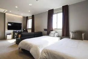 Kansai Airport Spa Hotel Garden Palace - Image 2