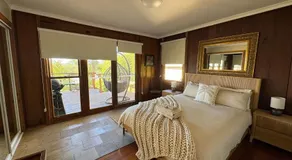 CHRISTOPHERS COTTAGE - Image 2