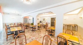Hotel Grand Prix - Image 2