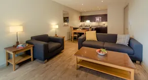PREMIER SUITES Manchester - Image 5
