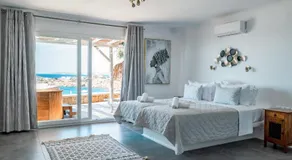 Paradise Beach Rooms & Apartments - Image 2