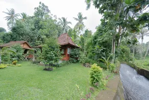 Nishiyama Wooden House - Image 3