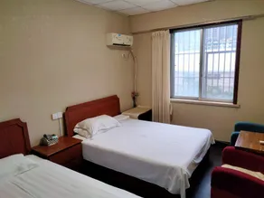 LanOu Hotel Qingdao Golden Beach Scenic Area - Image 5