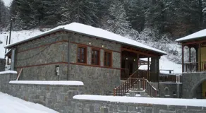 Kerasies Guesthouse - Image 2