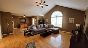 Fenced backyard! 6 miles to Cookeville Boat Dock! - Image 2