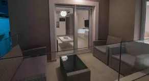 BlueBay Apartments - Image 5