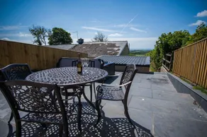 Anchor Well - 2 Bedroom Cottage - Ludchurch - Image 5