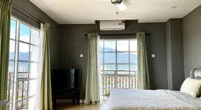 High floor Mountain view Kampar - Image 2