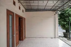 KoolKost Syariah near Taman Sriwedari Laweyan - Image 3