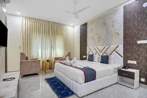 HOTEL SARIGAMA AND FUNCTION HALL - Image 2
