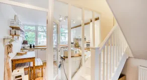 Homely 4 Bedroom House in Brixton - Image 4