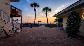 Suntan Terrace - Image 4