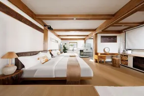 Shangri-La No.1 Bieyuan Boutique Homestay (Dukezong Ancient City Sifang Street Branch) - Image 5