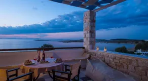 Contaratos Beach - Image 4