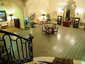 Hotel Cosmos & Spa  - Image 5