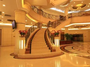 Hi-tech Phoenix Lake Hotel (Jingmen Hi-tech Zone) - Image 5