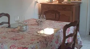 Maison d Hôtes La Petite Jucherie - Image 4