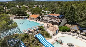 Chalet con barbacoa, terraza y jardín - Image 3