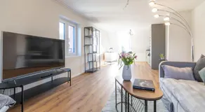 Sali Suite - Modern Attic Stay - Image 2