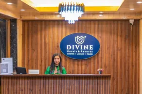 Divine The Celeste, Pelling (Pure - Veg Property) - Image 3