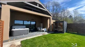 Hello Pilis Apartments - Image 4