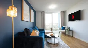 1BR River View - Parking - Sleeps 4 - Image 2
