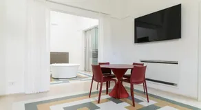 Hydeout Palace - Luxury & Spa Suites by Wonderful Italy - Image 4