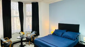 Hotel Vibes - Image 2