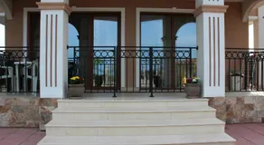 Brilliant Aparthotel - Image 3