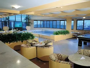 Estanplaza Nações Unidas - Image 4