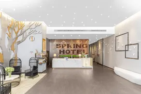 Springtime Hotel - Image 4