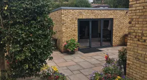 Wingfield Garden Suite - Image 3