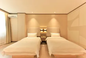 Hanting Hotel Qingdao Chongqing Nan Road Xinduxin - Image 2