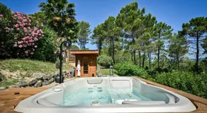 LES TERRASSES DE LORGUES - B&B de charme en Provence - Image 2