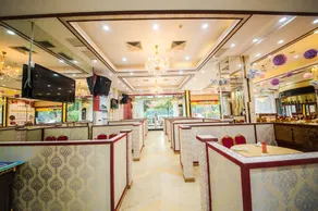 Milu Hotel - Image 4