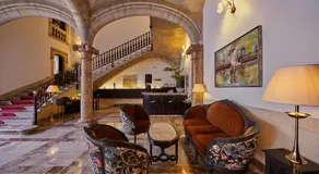 Hotel Born - Image 4