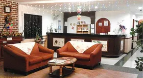 Floral Hotel - Image 2