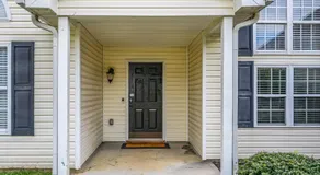 Bright Open House Minutes To Downtown Cartersville - Image 4