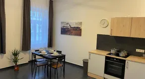 Fancy Apartment in the City Center - Image 4