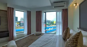 Arctic Hotel - Image 2