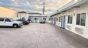 Crescent Motel, South Gate - Los Angeles - Image 3