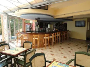 La Luna Apartments - Image 4