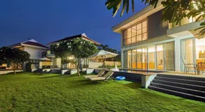 Blue Sky & Villas Beach Resort - Image 5