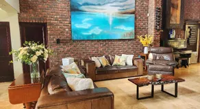 The Wooden Leg Guesthouse - Image 3
