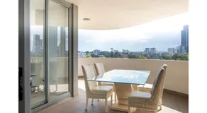 Prime Parramatta Riverside Stay with Parking Space - Image 3