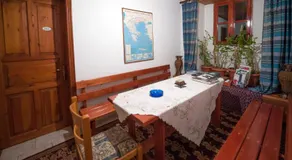 To Petrino Guesthouse - Image 4