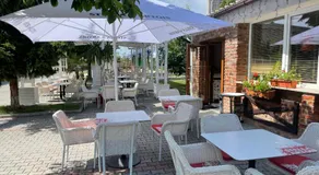 Nueva Park - Image 5
