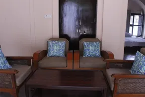 Patnimal Guesthouse - Image 3