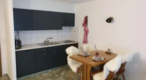 Studio Apollo 5 - Image 3